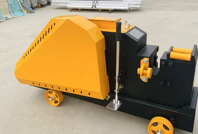 Heavy-Duty Rebar Cutting Machine for Construction Sites GQ52