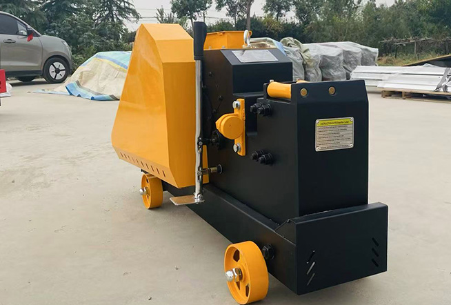 Heavy-Duty Rebar Cutting Machine for Construction Sites GQ52