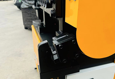 Scrap-Rebar-Straightening-Machine-12