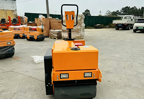 Walk-Behind-Double-Drum-Roller-10